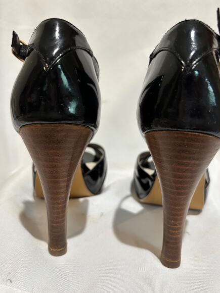 Steve Madden Womens Black Patent Leather t-strap heels Sz 10M Work Chic capsule - Picture 4 of 11